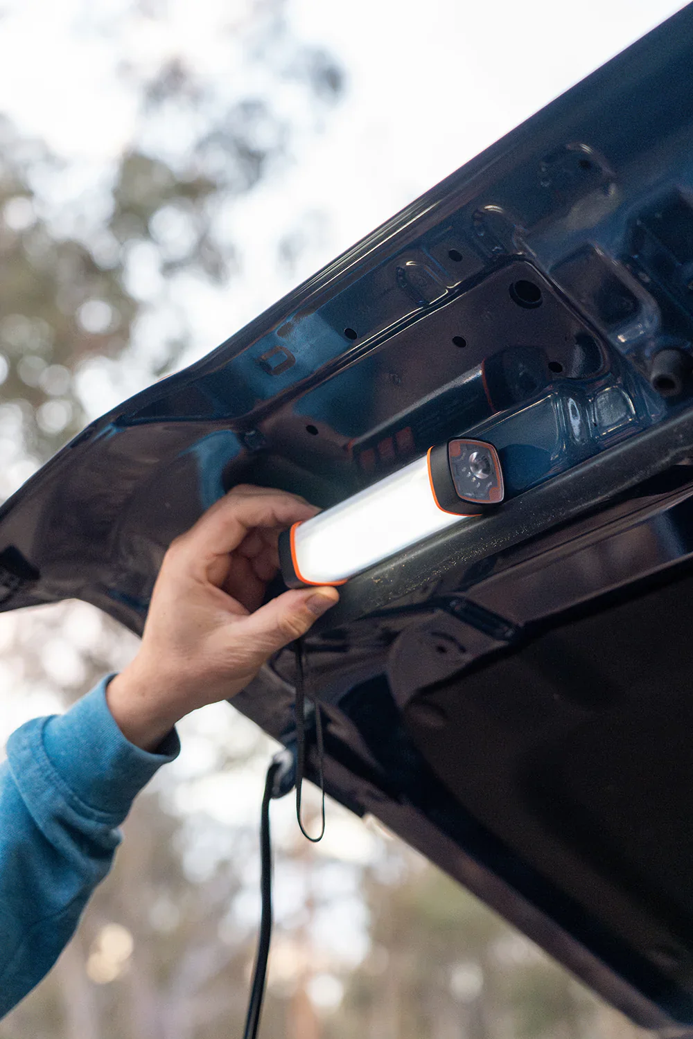 WILDTRAK Base 150 Twin Pack Rechargeable Light Plus Power Bank - CA7410 - Image 9